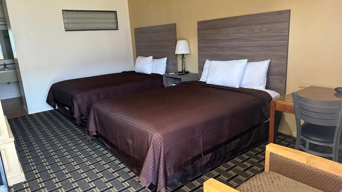 Economy Inn
